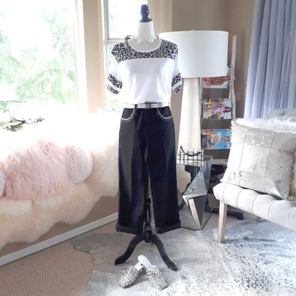 NWT CHRLDR grey leopard detail white football t-shirt, S - Picture 2 of 9